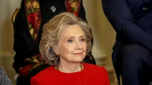 Clinton l-ar nominaliza pe Trump la Premiul Nobel dacă va ajuta la încheierea războiului din Ucraina