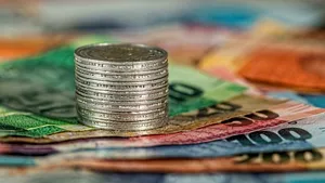 BNR: Aurul a fost mai scump, iar euro a scăzut ușor. Curs valutar 1 iulie