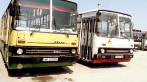 Taxa de poluare auto ar putea contribui şi la casarea autobuzelor poluante