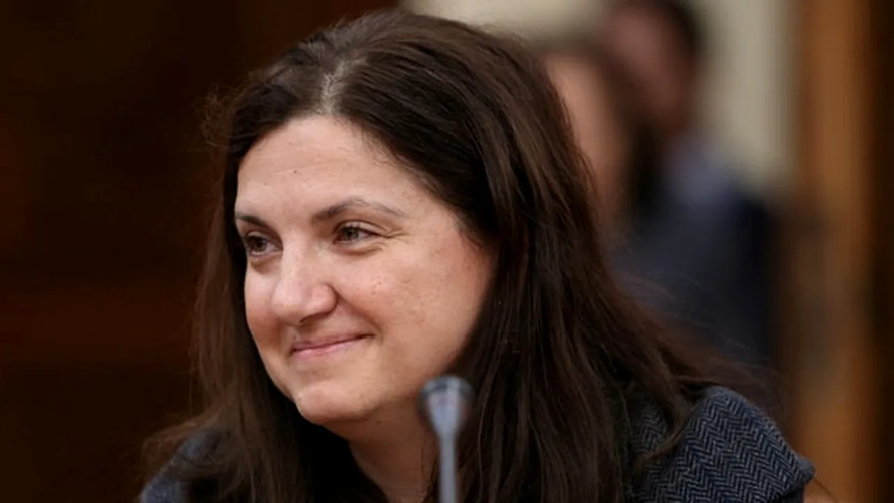 Ministrul Justiţiei, Raluca Prună, invitată de angajaţii din penitenciarul Arad să petreacă o zi în locul lor - FOTO