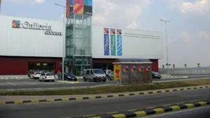 Mall-ul Galleria Suceava, vândut cu 800 de euro. Investiţia a fost de 25 milioane euro