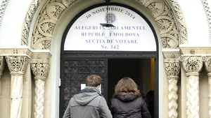 Cetăţenii moldoveni din România au votat într-o proporţie covârşitoare cu partidele proeuropene