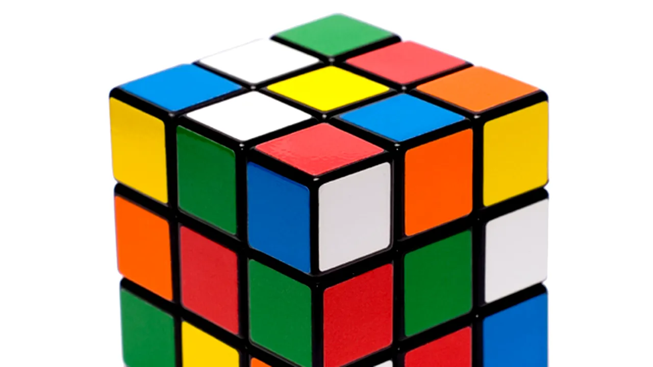 CJUE stabileşte că înregistrarea formei cubului Rubik ca marcă comunitară este validă