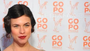 Luminiţa Gheorghiu şi Ana Ularu sunt mamă şi fiică în filmul 