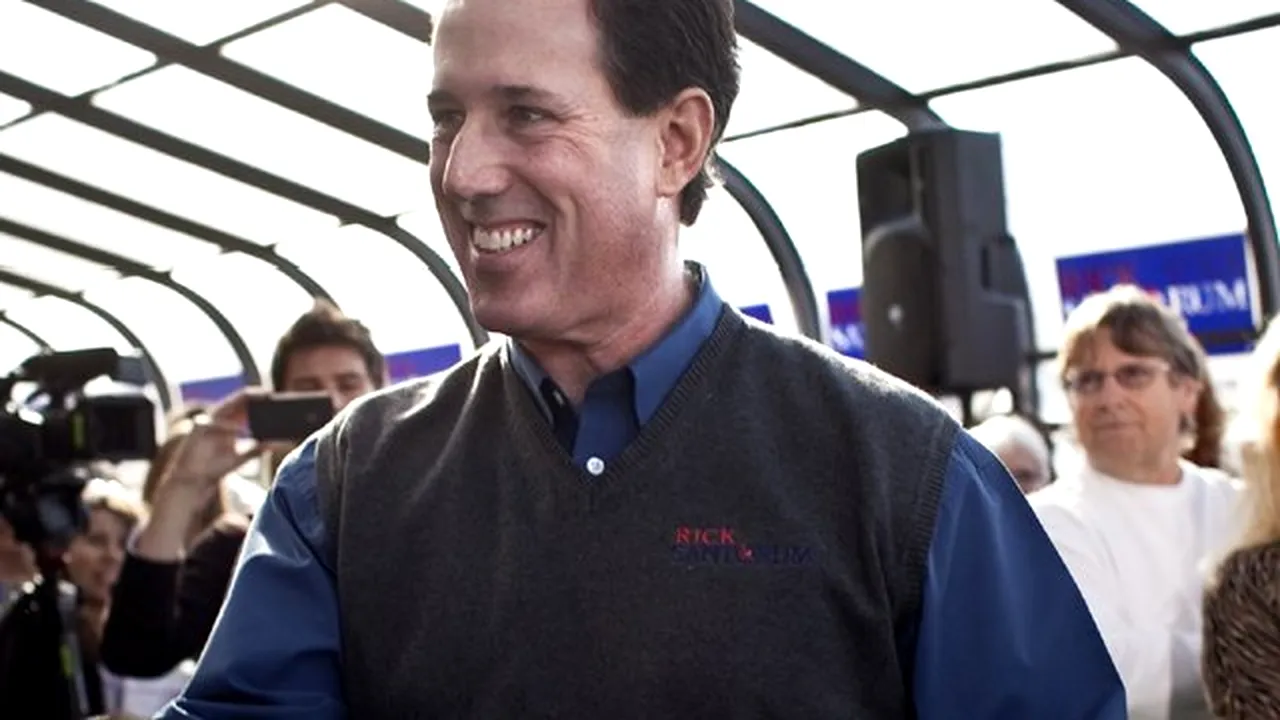 Rick Santorum îl devansează net pe Mitt Romney la nivel naţional - sondaj