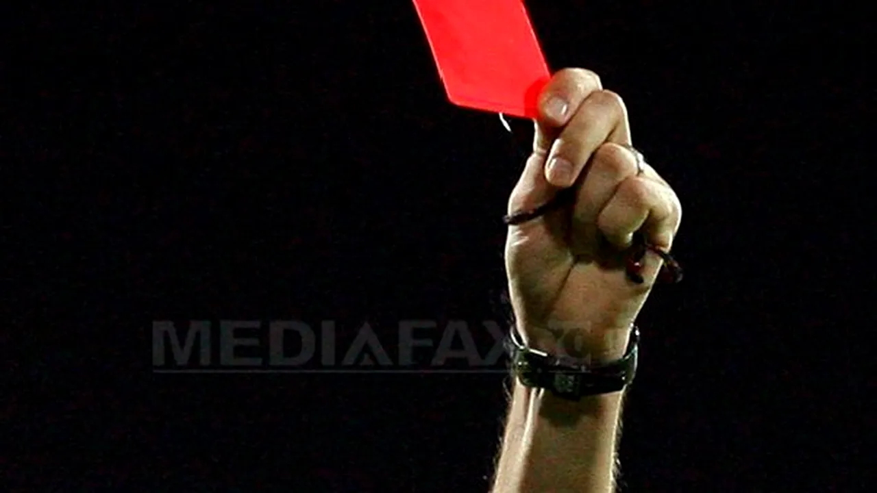 Care sunt arbitrii care au acordat cele mai multe cartonaşe roşii în Liga I
