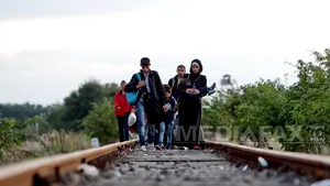 CRIZA IMIGRANŢILOR - Ponta: Respingerea cotelor obligatorii de refugiaţi, o greşeală. Mi-o asum, alături de preşedinte