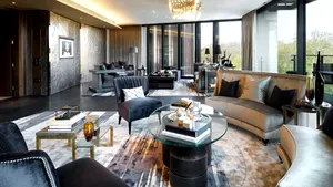 Cel mai scump cartier din Londra. Atât de scump încât nu locuieşte nimeni în el