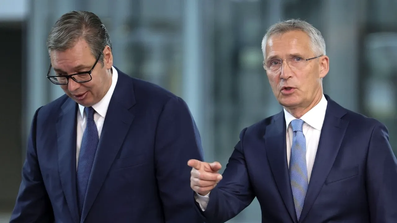 Stoltenberg spune că NATO va interveni dacă stabilitatea dintre Serbia şi Kosovo va fi în pericol. Vucic: Vrem să evităm orice escaladare