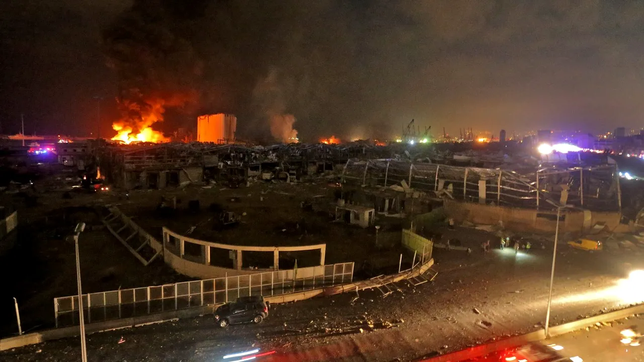 Controale, după explozia din Liban, în Portul Constanţa. Tone de azotat de amoniu sunt depozitate în proximitatea oraşului