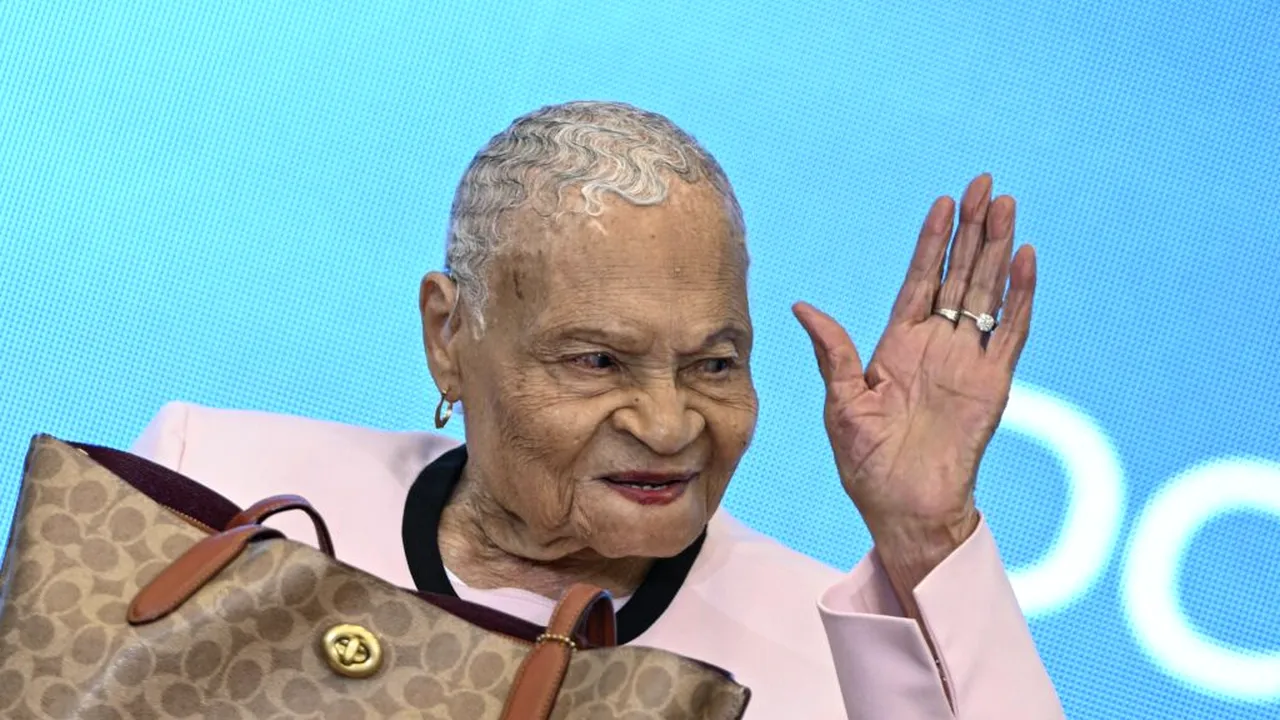 Viola Ford Fletcher, supraviețuitoare a masacrului rasial din Tulsa, a murit la vârsta de 111 ani