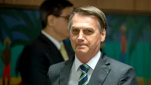 Jair Bolsonaro, lăsat să iasă din detenție pentru o intervenție chirurgicală
