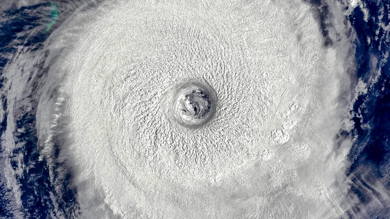 Fechet: Ne aşteptăm la o frecvenţă din ce în ce mai mare a fenomenelor meteo extreme