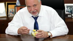 COMENTARIU Lelia Munteanu: Şmecheria prin care guvernanţii din Israel evită să acorde despăgubiri sau ajutoare