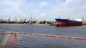 O navă sub pavilion cambogian s-a scufundat în apropiere de Mangalia
