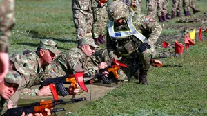 Militarii rezervişti s-au antrenat pe arme şi tactici vechi de peste 50 de ani