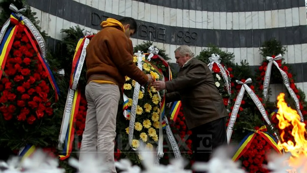 Cluj - Depuneri de coroane şi marş de comemorare, pentru victimele Revoluţiei: 