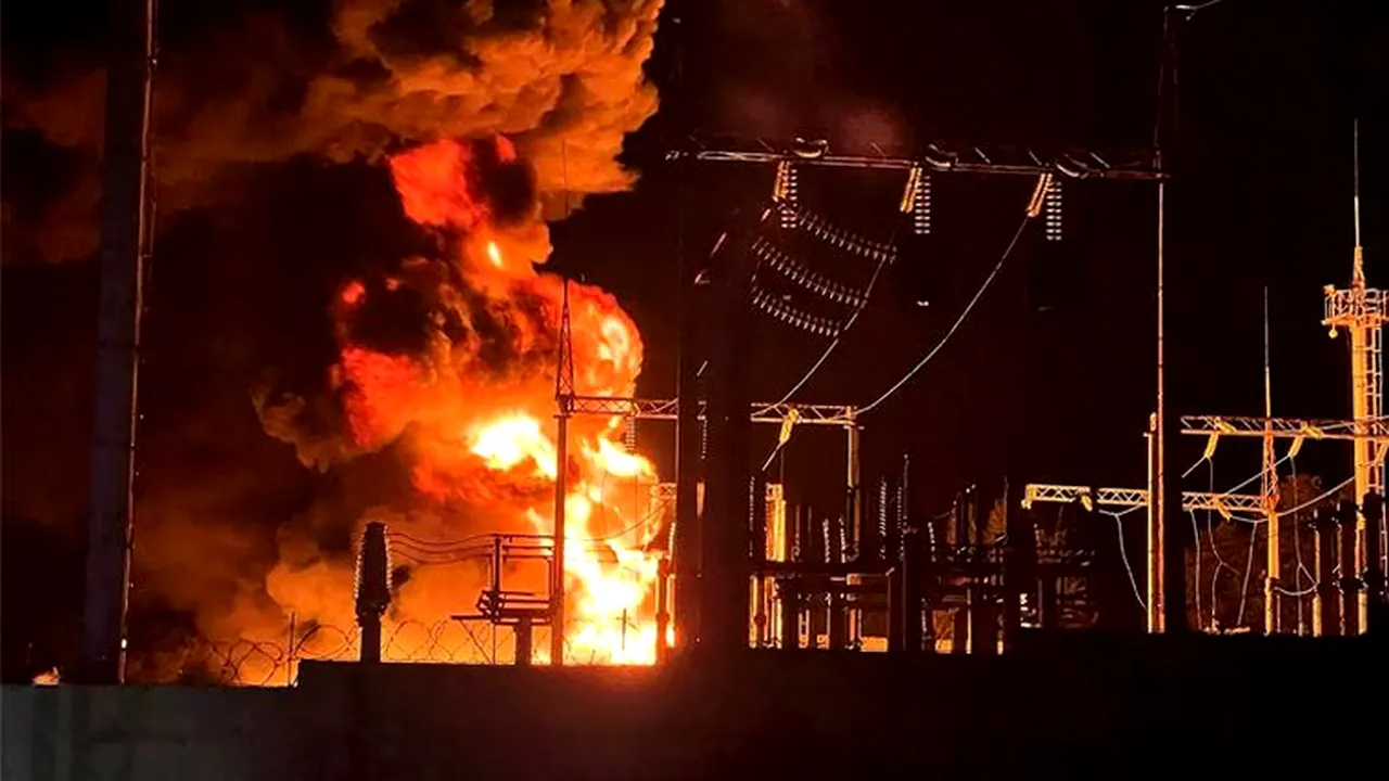 Gafă de proporţii a ruşilor. Şi-au bombardat propriul oraş / Iată ce spune Ministerul Apărării