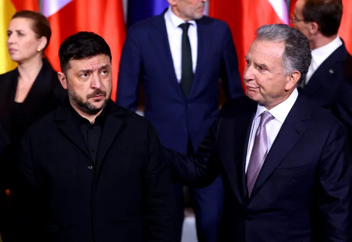 EXTERNE Zelenski a discutat cu negociatorii americani despre încheierea războiului din Ucraina