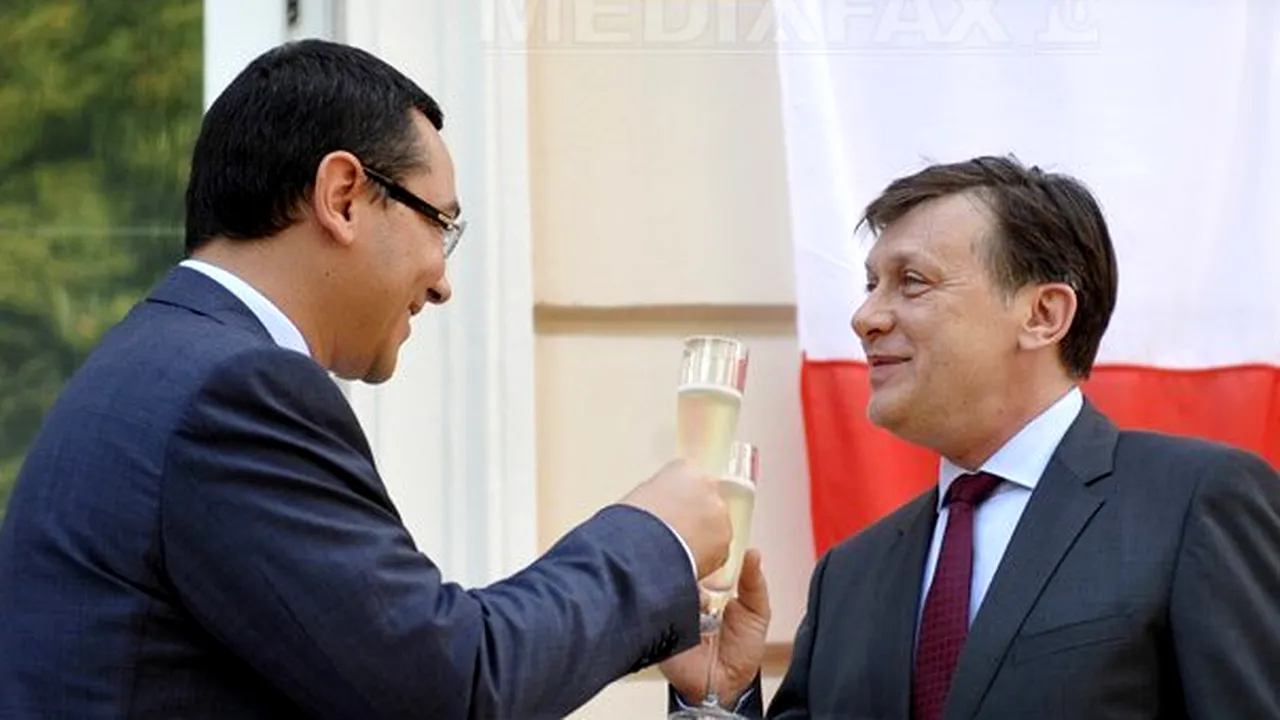 Aniversări în politică: Victor Ponta împlineşte astăzi 40 de ani, Crin Antonescu împlineşte mâine 53 de ani, MRU - 44 de ani sâmbătă