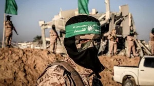Amnesty International acuză Hamas de comiterea de „crime împotriva umanității”