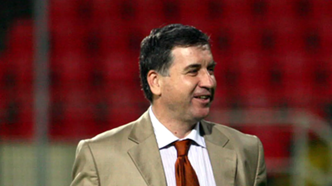 Argăseală: Merg pe mâna lui Răzvan Lucescu
