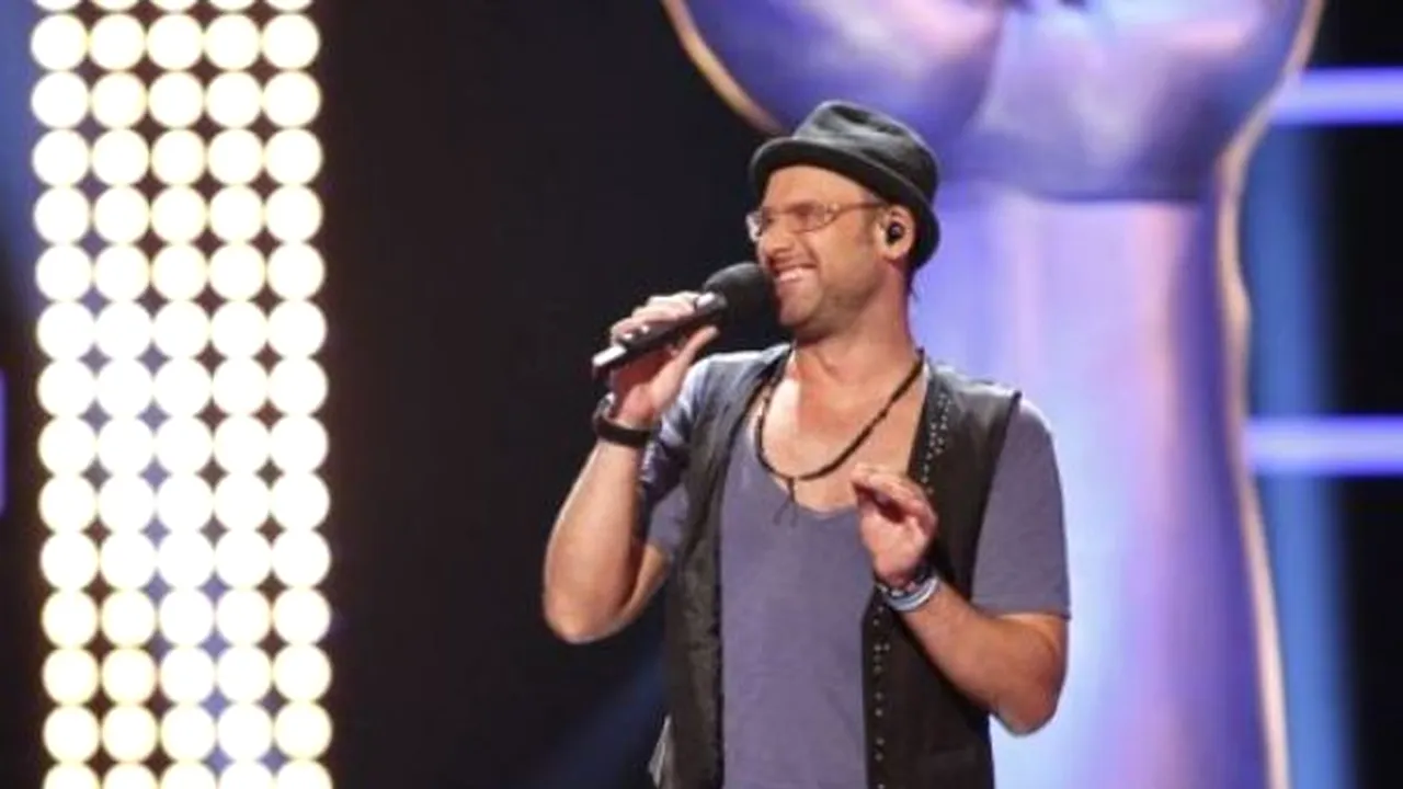VOCEA ROMÂNIEI: Un artist cunoscut din România a fost singurul concurent care a întors toate scaunele. Ce l-a determinat să participe - FOTO, VIDEO