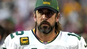 Minciunile despre vaccin ale unui star din fotbal au împărţit America în două