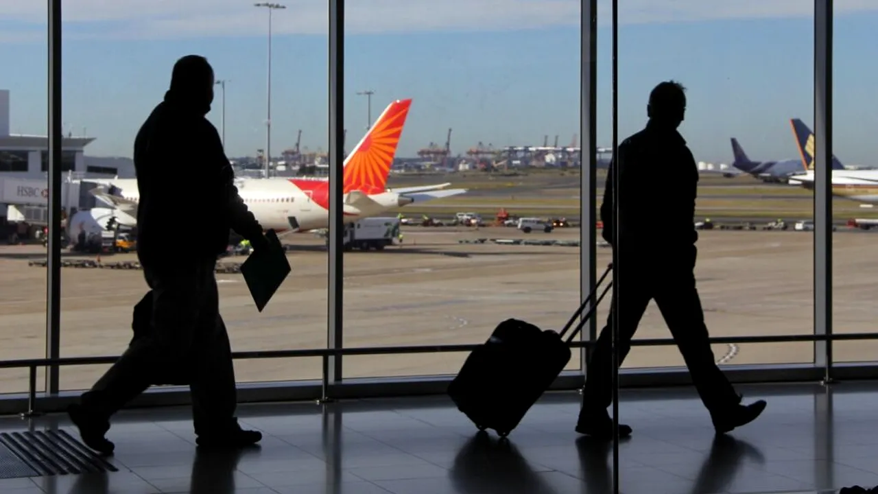 Efectele crizei din Iran. Britanicilor li se recomandă să evite călătoriile în 16 țări din Asia, Africa și Europa