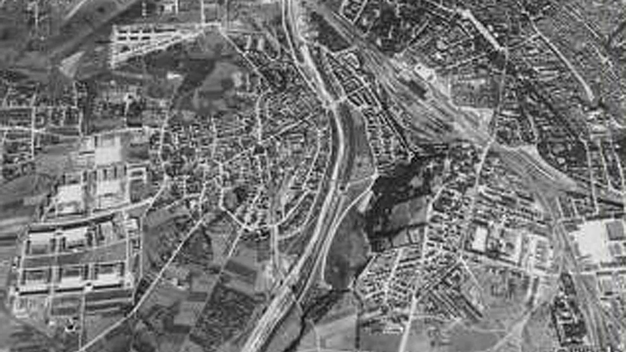 Fotografii aeriene din timpul celui de-al Doilea Război Mondial, publicate pe Google Earth