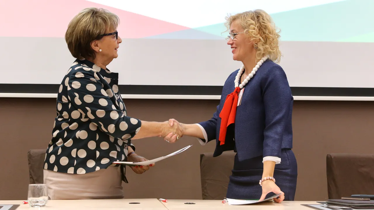 Cotă obligatorie de reprezentare pentru femei, în organizaţiile locale ale UDMR/ Organizaţia de Femei a UDMR sprijină iniţierea unor cursuri de autoapărare pentru femei