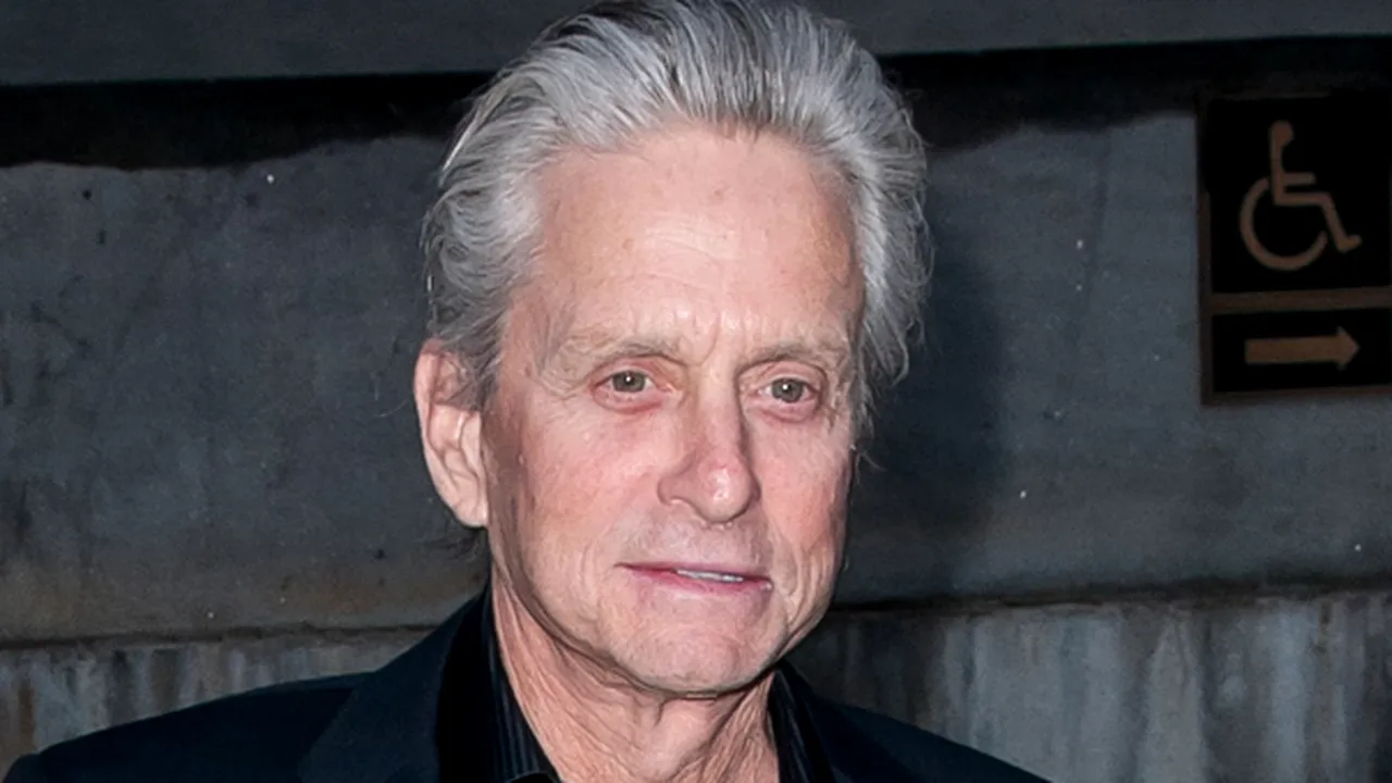 Michael Douglas, complet schimbat. Noul look al actorului de 67 de ani - FOTO