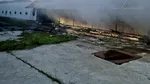 Intervenție în desfășurare. Incendiu puternic la o hală de pui din Satu Mare