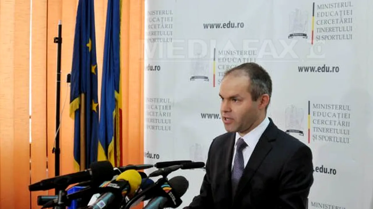 Funeriu: Domnul prim-ministru, las-o mai moale cu şpaga pesediştilor şi dă banii de navetă copiilor