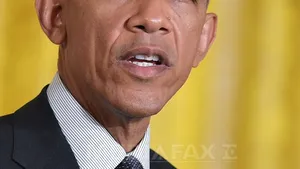 Obama, despre rezumatul zilnic: Îmi încep dimineaţa citind o ”carte groasă plină de moarte, distrugere, conflict şi haos”