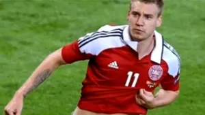 Bendtner, amendat drastic de UEFA pentru încălcarea regulamentului privind sponsorizarea. Cât trebuie să plătească danezul