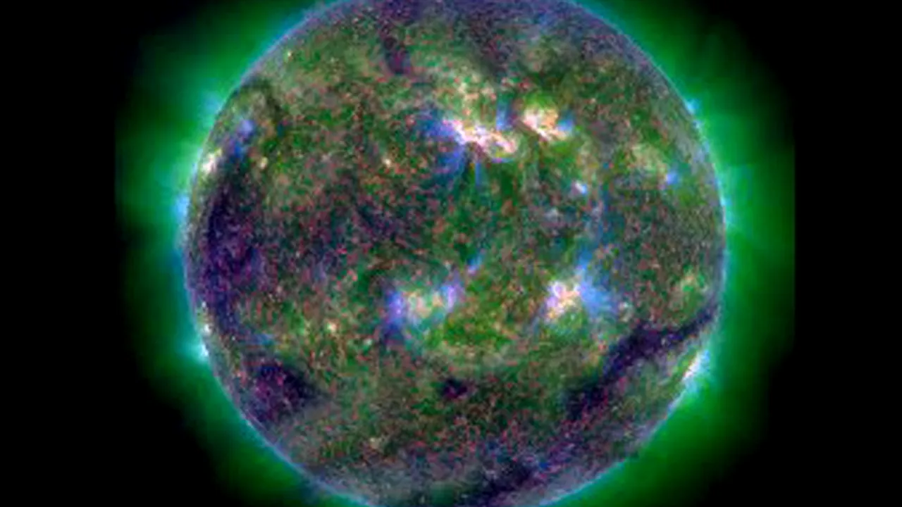 Cea mai puternică explozie solară din ultimii cinci ani: Cum a arătat Soarele în timpul erupţiei - GALERIE FOTO