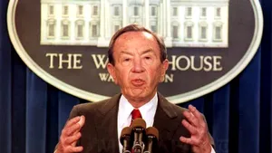 Fostul secretar de Stat american Warren Christopher a decedat