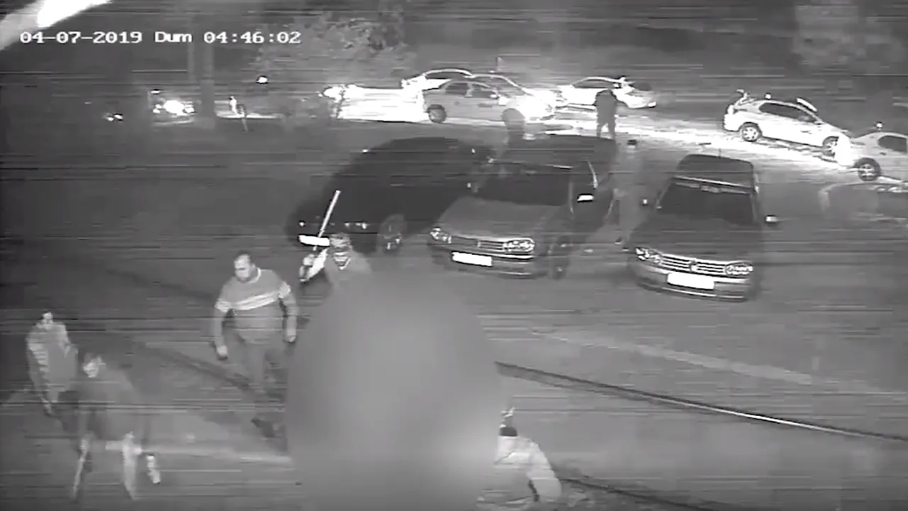 Tânărul desfigurat de taximetrişti în Galaţi, despre starea sa: Am maxilarul fracturat, hemoragie internă la ochi, vânătăi pe abdomen