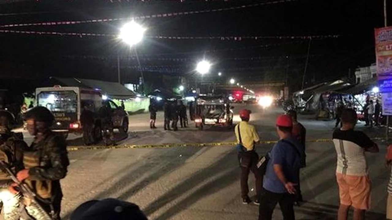 Atac cu BOMBĂ: Doi oameni au murit şi alte 37 de persoane au fost rănite la un festival stradal din Filipine