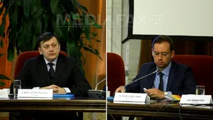 Comisia de revizuire: Poziţia preşedintelui în raport cu cele trei puteri ale statului. Antonescu: Este benefică delimitarea făcută de maestrul Chiuariu