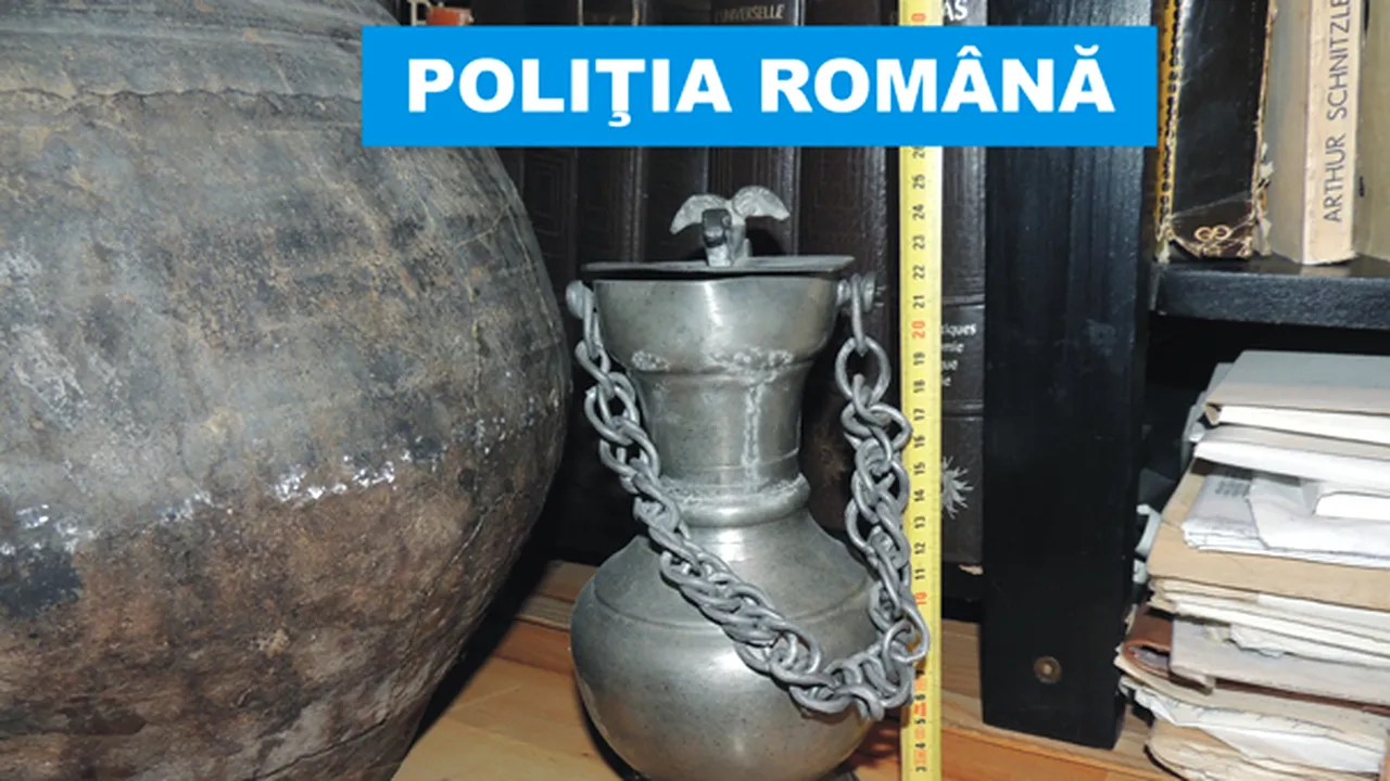 Cluj: Un vas din aur şi sute de bunuri arheologice, ridicate de poliţişti în urma unor percheziţii - FOTO