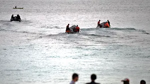 Cutiile negre ale avionului prăbuşit în Comore vor fi localizate cu precizie în câteva zile