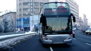 Autobuze speciale pentru turişti, de la Braşov la Poiana Braşov