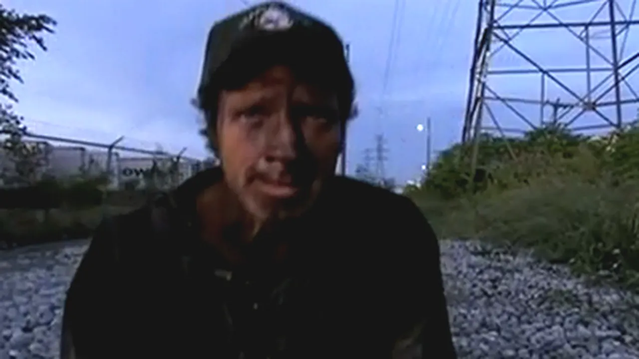 Cea mai murdară meserie din România, căutată de Mike Rowe de la Discovery Channel