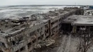 Cum arată aeroportul din Doneţk după noile lupte violente între armată şi rebelii proruşi - IMAGINI filmate cu drona 