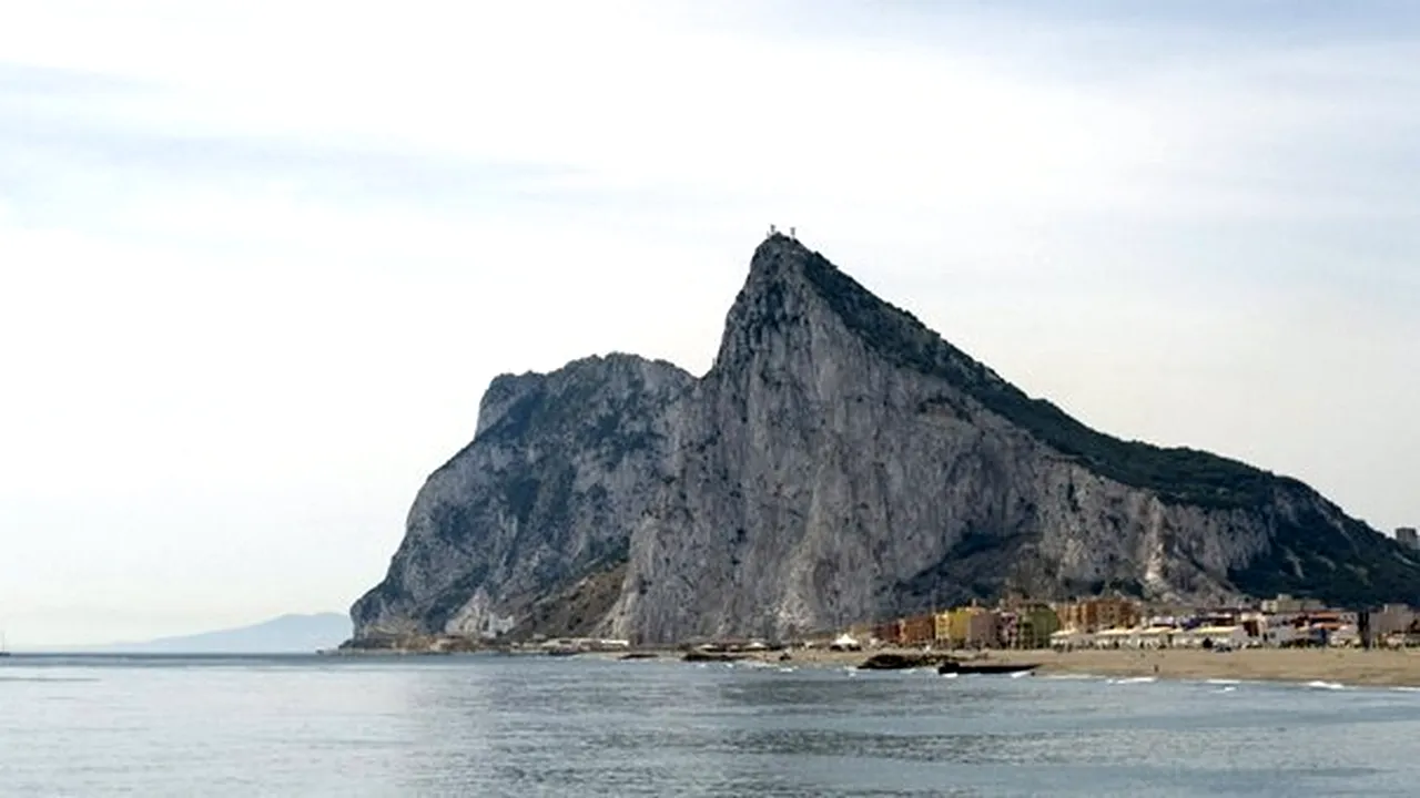 Comisia LIBE a aprobat un proiect care desemnează Gibraltarul ca fiind „colonie” britanică