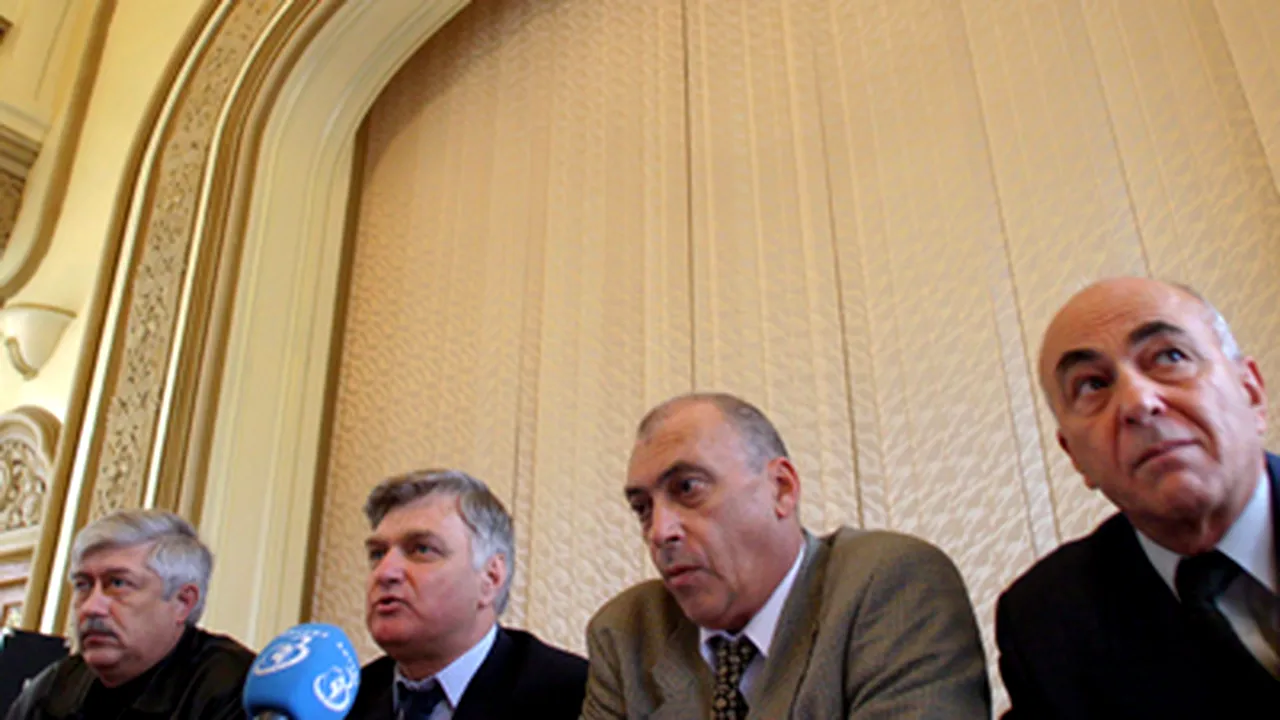 Sindicatele din educaţie spun că fac plângere la PE împotriva Guvernului