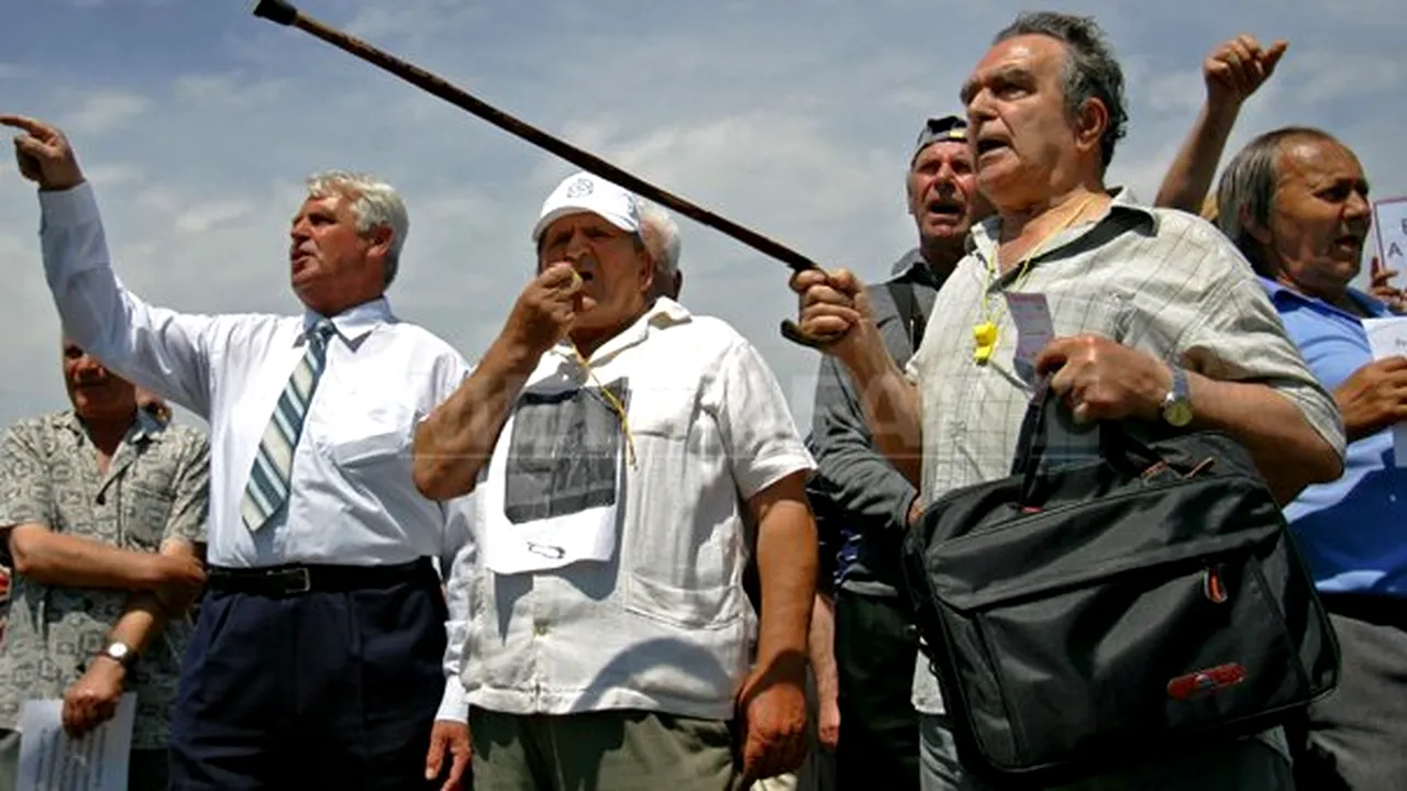Pensionarii vor participa la toate acţiunile de protest ale confederaţiilor sindicale