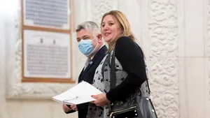 Averea senatoarei AUR, Diana Şoşoacă. Ce a trecut în declaraţia de avere